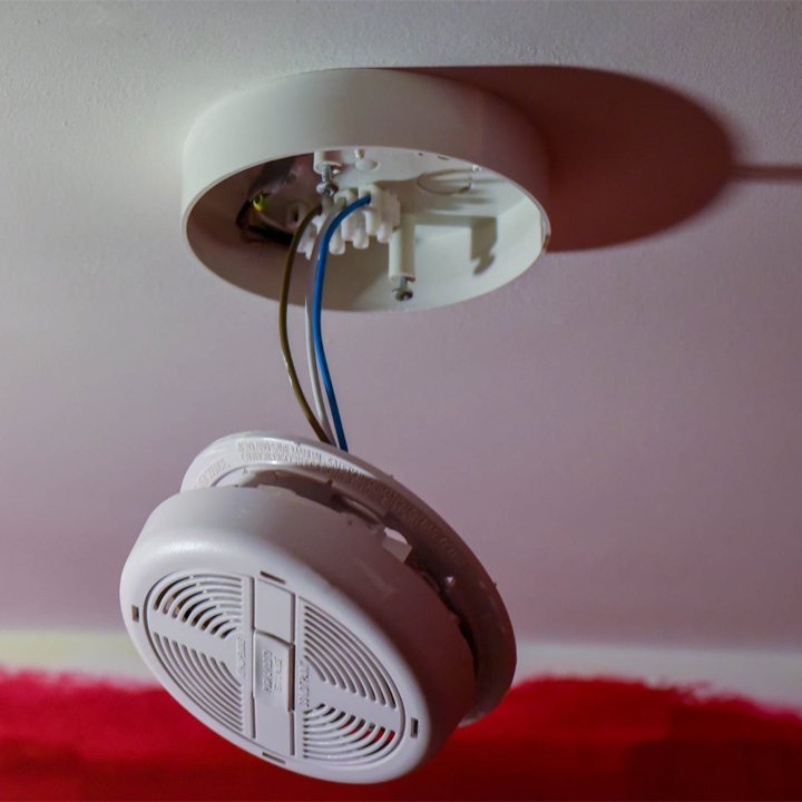 Smoke Detector Installation | Brea Local Electricians Team